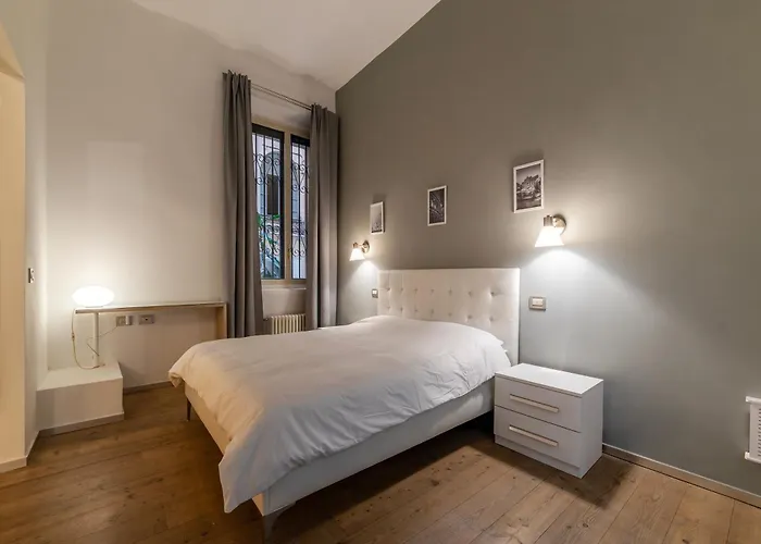Guesthost - Nel Cuore Di Trastevere Cozy * Rzym