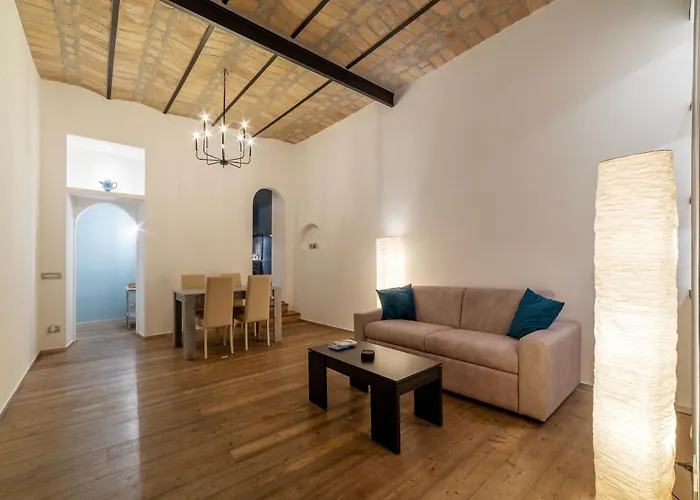 Guesthost - Nel Cuore Di Trastevere Cozy * Rzym